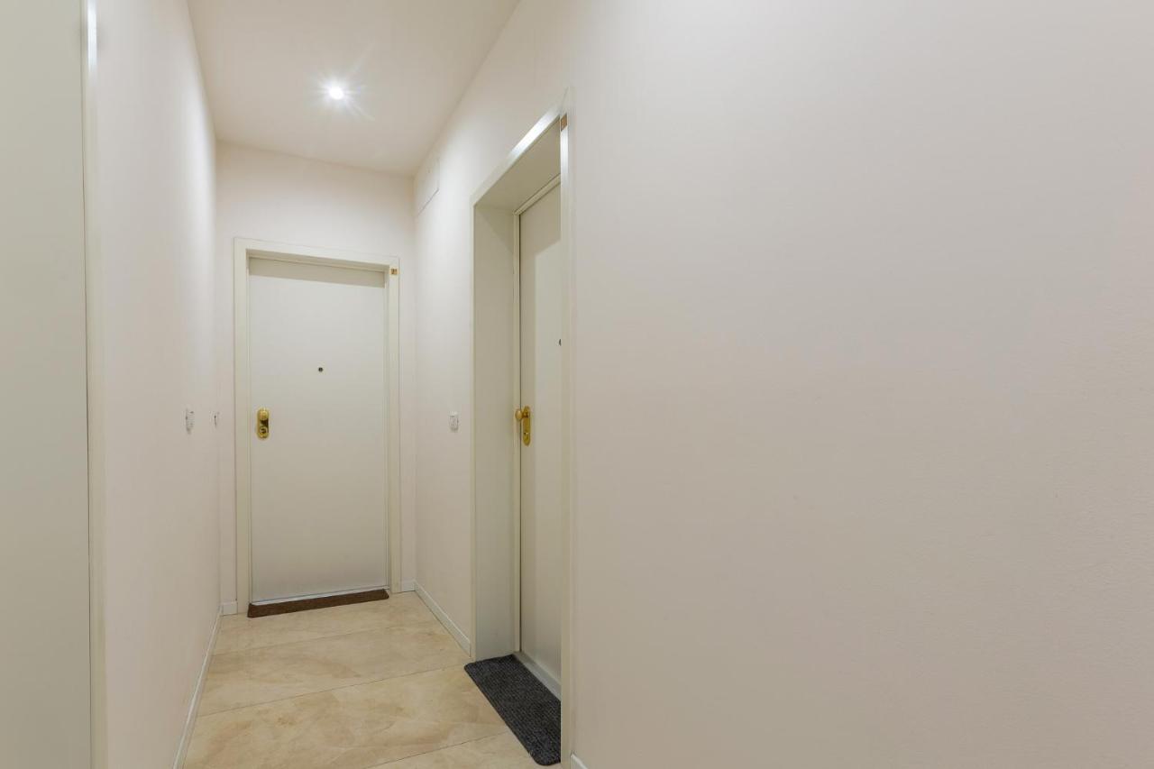 Bologna Piazza Del Nettuno Apartment Eksteriør billede